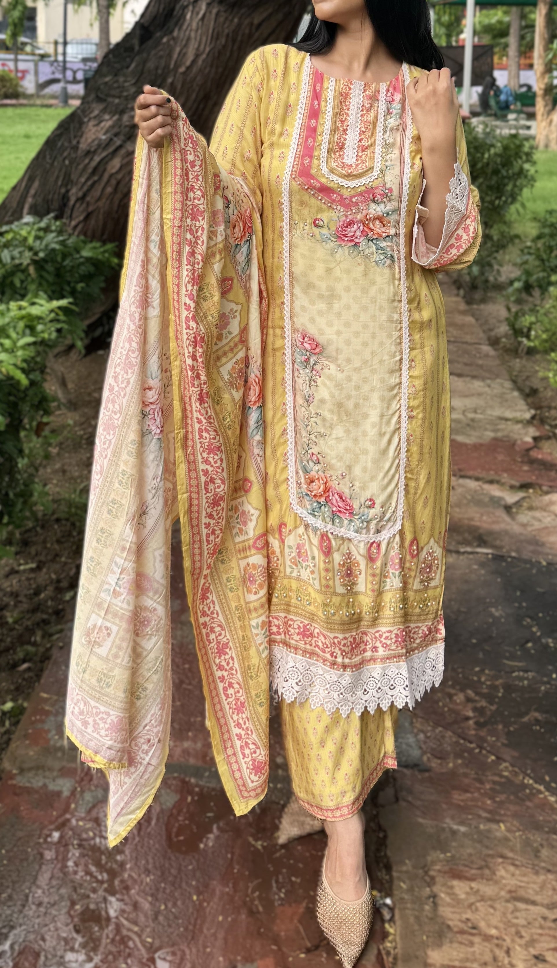 kammo yellow maskeen silk suit