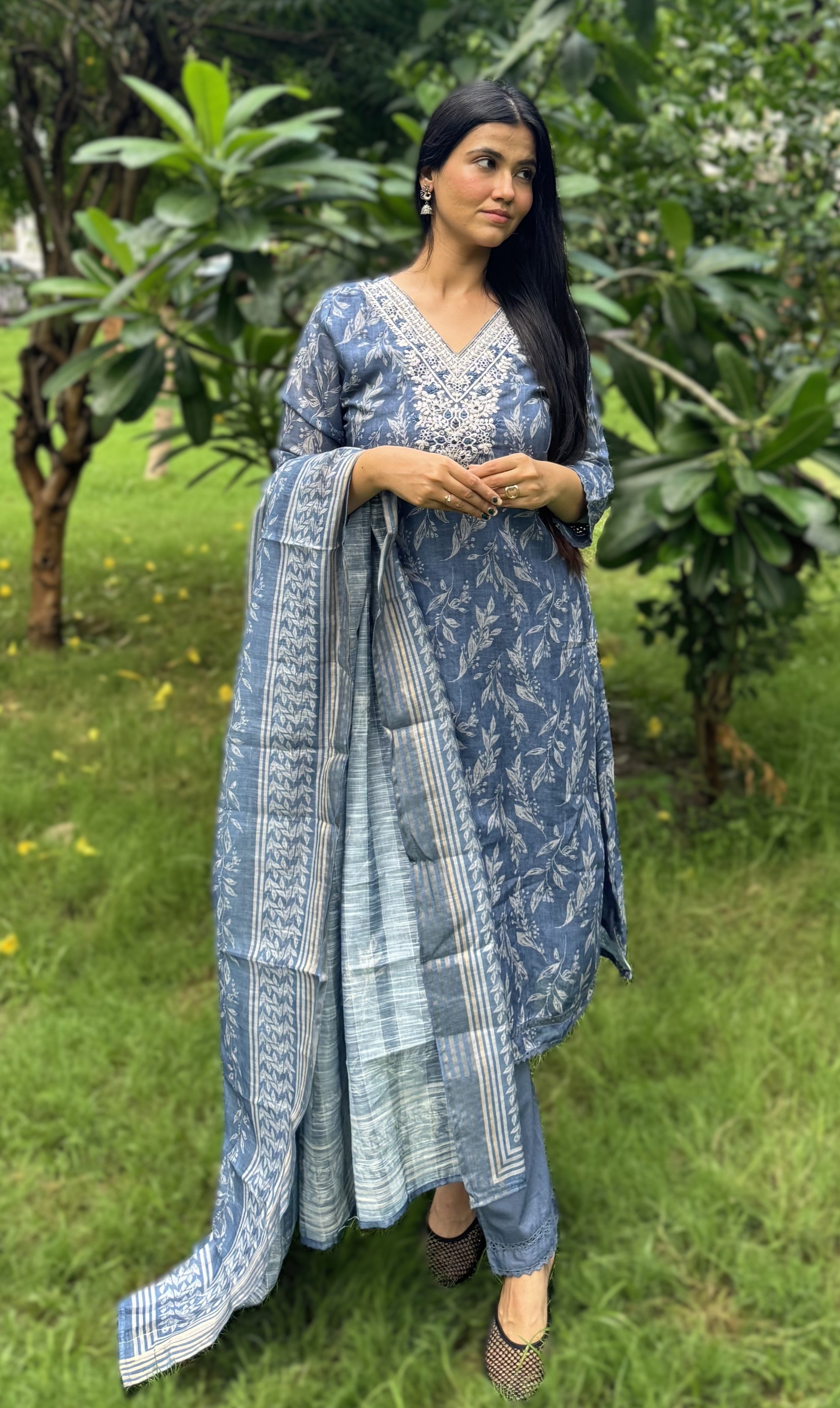 kammo Shahneel Pant Set