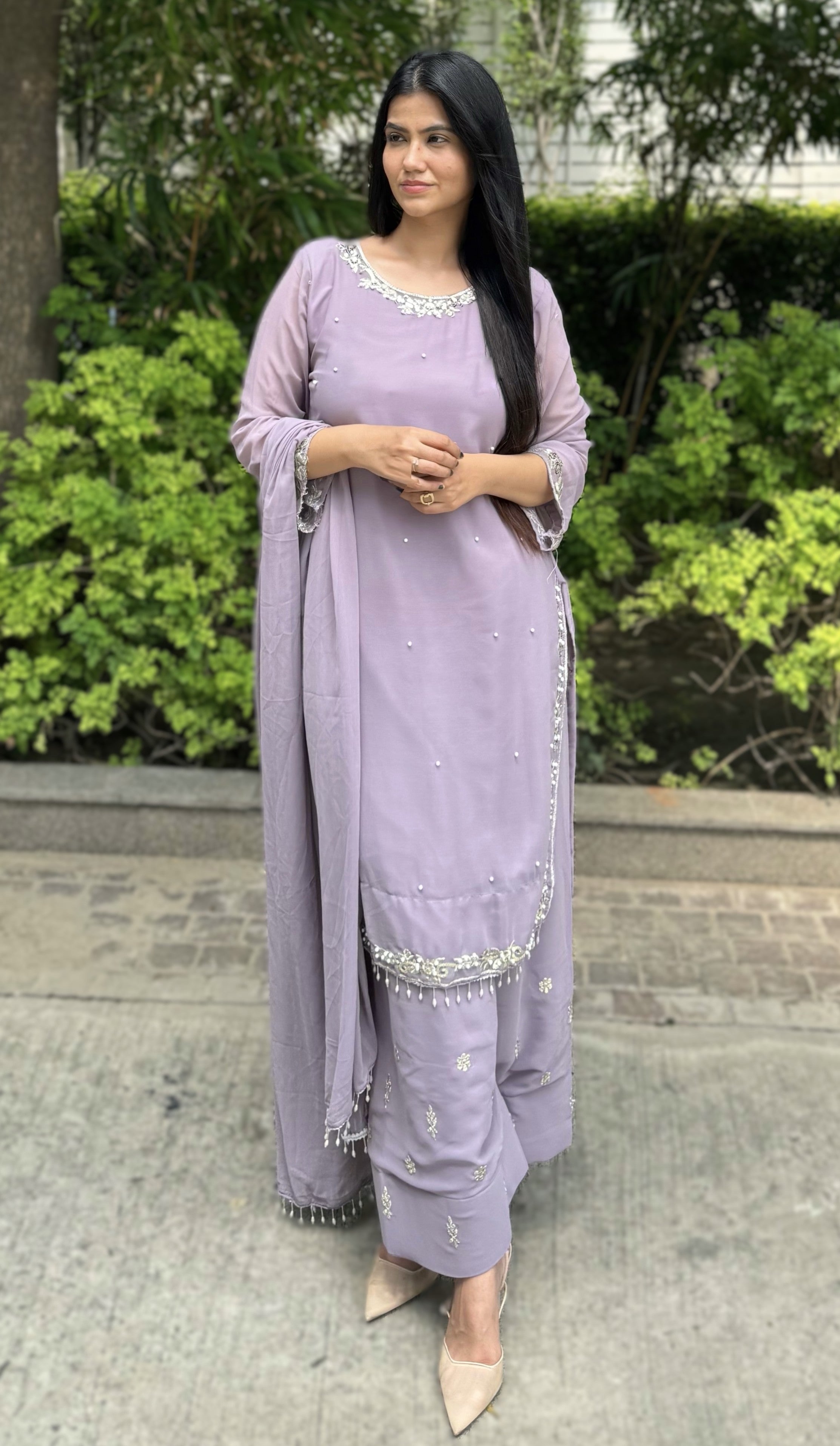 kammo lavanya suit set