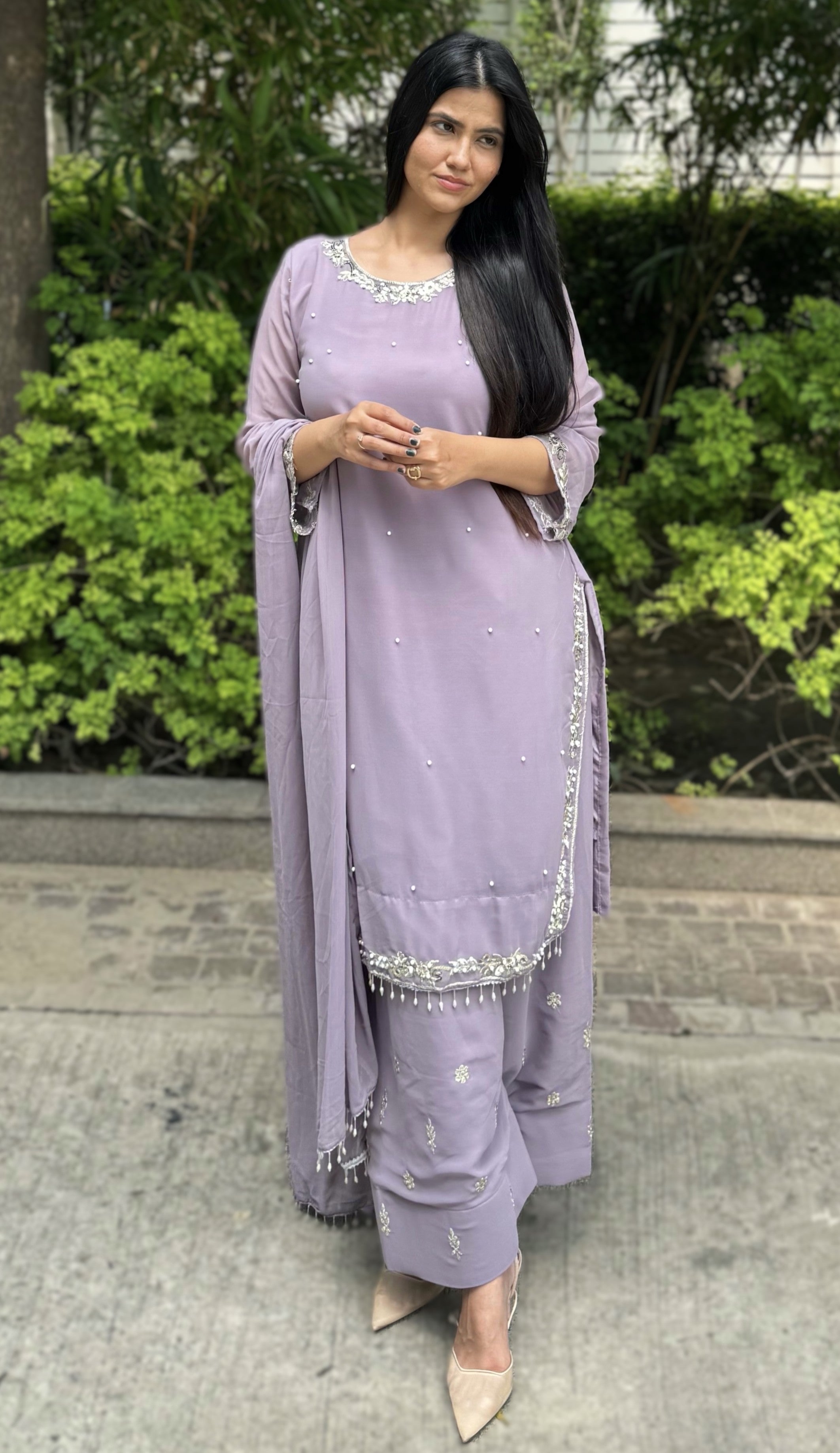 kammo pakistani farshi suit set