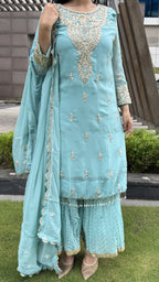 kammo Neelzaar Suit Set