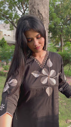 kammo black indian outfit