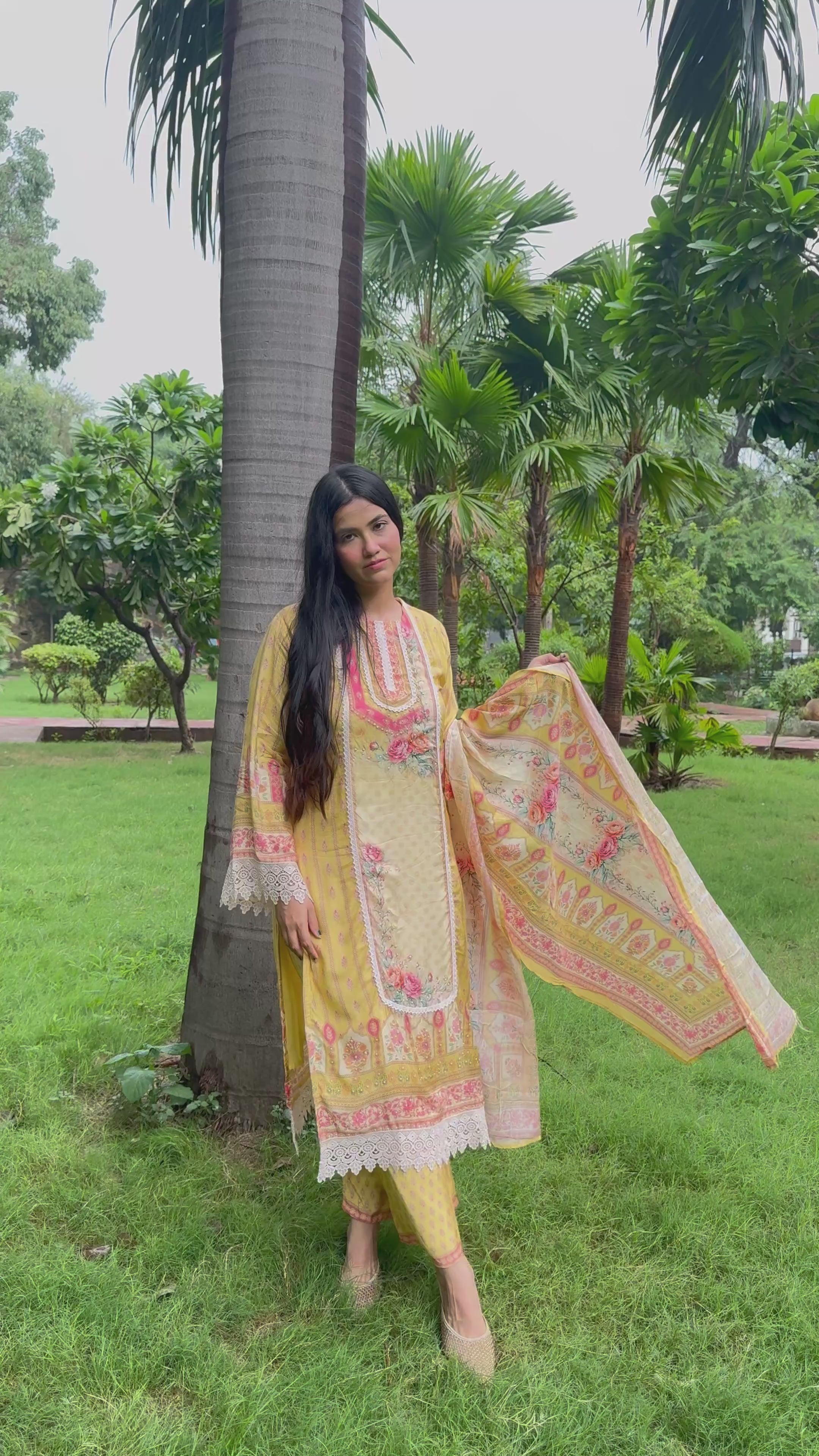 kammo pakistani inspired lace suit